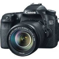 Canon EOS 70D DSLR Camera with 18-135mm f/3.5-5.6 STM Lens