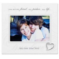 Lawrence Frames  6x4 Ivory Wood True Love Picture Frame - Silver Heart Ornament with Crystals