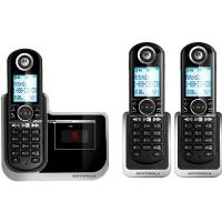 Motorola DECT 6.0 Cordless Phone & Answering Machine with 3 Handsets